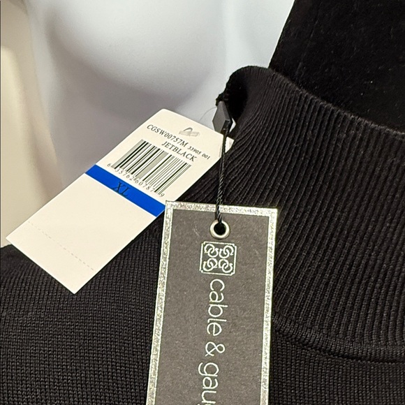 Cable & Gauge Black Long Sleeve Top - Picture 2 of 7